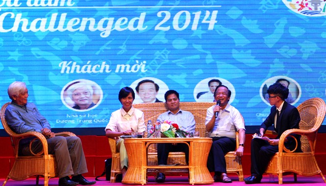 Người trẻ tranh luận “Tôi và Đất nước“ Người trẻ tranh luận “Tôi và Đất nước“