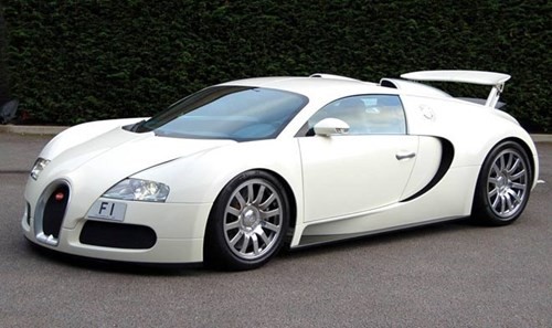 Điên rồ biển số xe giá... 350 tỷ đồng Siêu biển số F1 gắn trên siêu xe Bugatti Veyron được chào bán với mức giá điên rồ 17 triệu USD.