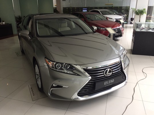 Vì sao thuế nhập khẩu giảm về 0%, giá ôtô lại tăng? Lexus phải đợi đến cuối năm mới có khả năng có xe về Việt Nam