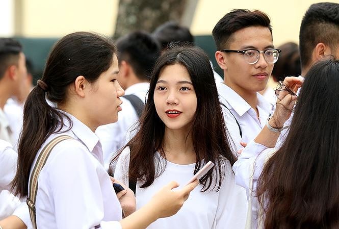 Điểm chuẩn dự kiến vào ĐH Kinh tế quốc dân: Tăng ở ngành hot, nhiều ngành giảm Điểm chuẩn dự kiến vào ĐH Kinh tế quốc dân: Tăng ở ngành hot, nhiều ngành giảm