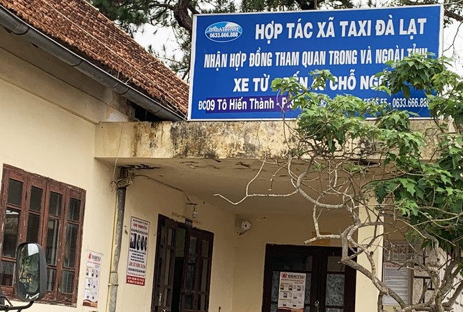 Giám đốc dùng bằng giả, HTX taxi với hàng trăm tài xế bị thu hồi giấy phép Văn phòng HTX Taxi Đà Lạt