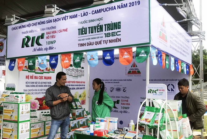 3 nước Đông Dương mở hội chợ nông sản sạch tại Đà Lạt Hội chợ nông sản sạch Việt Nam-Lào_Campuchia