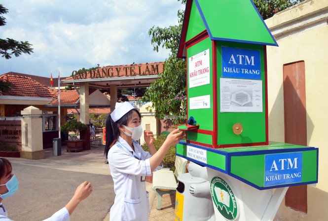'ATM khẩu trang' miễn phí ở Đà Lạt "ATM" khẩu trang tại Đà Lạt