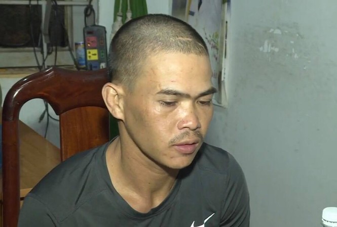 Bắt kẻ dùng vỏ chai vỡ đâm vào cổ khiến 'đối thủ' tử vong Đối tượng Luân tại cơ quan điều tra