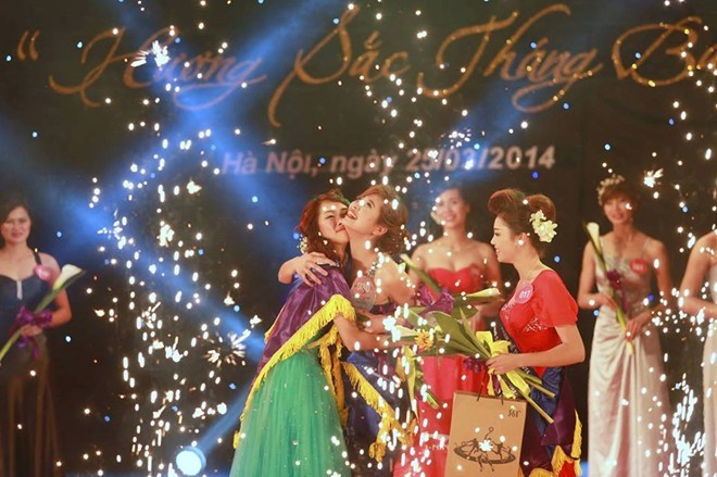 Cô giáo thể dục tương lai chân dài như siêu mẫu Cô giáo thể dục tương lai chân dài như siêu mẫu