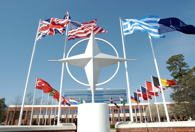 NATO chưa có kế hoạch đưa vũ khí hạt nhân tới Đông Âu NATO chưa có kế hoạch đưa vũ khí hạt nhân tới Đông Âu