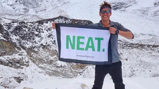 Một lãnh đạo Google thiệt mạng trong vụ động đất ở Nepal Fredinburg là một người đam mê thám hiểm, đã cùng 3 đồng nghiệp tham gia chuyến chinh phục đỉnh Everest hôm 25/4.