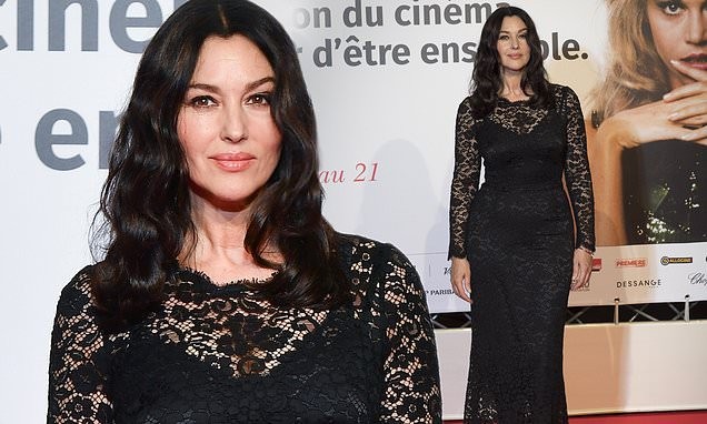 'Tượng đài nhan sắc' Monica Bellucci khoe dáng tạc tượng đầy ngưỡng mộ Monica Bellucci phô đường cong cơ thể tuyệt đẹp trong chiếc đầm đen ren ôm sát người