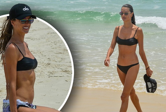 Alessandra Ambrosio đẹp như tạc tượng với bikini ở biển Alessandra Ambrosio đẹp như tạc tượng với bikini ở biển