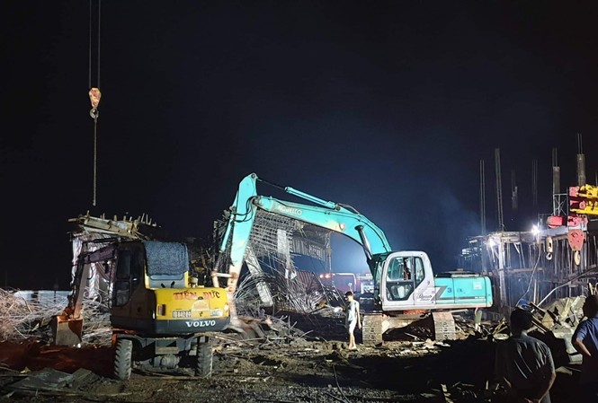 Sập giàn giáo ở Hải Phòng 8 người thương vong: Công trình xây dựng trái phép Sập giàn giáo ở Hải Phòng 8 người thương vong: Công trình xây dựng trái phép