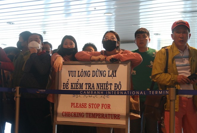 Vợ chồng người Trung Quốc nhiễm virus corona từng du lịch nhiều nơi ở Nha Trang Vợ chồng người Trung Quốc nhiễm virus corona từng du lịch nhiều nơi ở Nha Trang