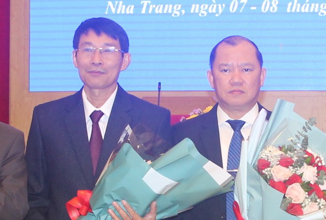 Khánh Hoà bầu bổ sung hai phó chủ tịch UBND tỉnh Khánh Hoà bầu bổ sung hai phó chủ tịch UBND tỉnh