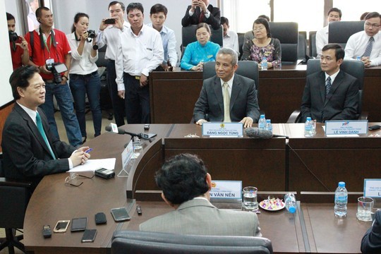 Phát huy mô hình trường đại học tự chủ toàn diện Thủ tướng Nguyễn Tấn Dũng làm việc tại Trường ĐH Tôn Đức Thắng sáng 8/2. Ảnh: Người Lao Động.
