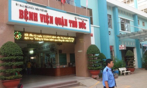 Bị tai biến sau 30 năm bơm ngực Bị tai biến sau 30 năm bơm ngực