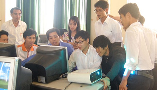 Vị tiến sĩ một đô đến triệu đô TS Nguyễn Bá Hải tại khóa học 1 đô la.