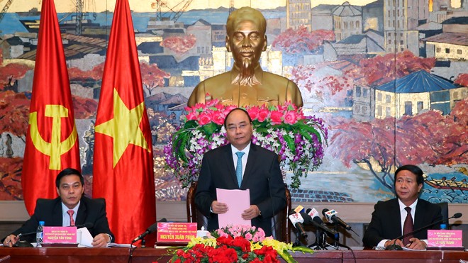 Phải coi thành công của nhà đầu tư là của mình Thủ tướng Nguyễn Xuân Phúc phát biểu chỉ đạo. Ảnh: Thống Nhất/TTXVN.
