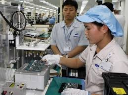 Cơ hội việc làm lương 500-800 USD/tháng Hình minh họa