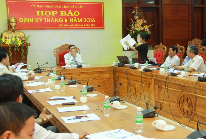 Sự thật hành trình trần ai: Nhà báo ơi, cứu bệnh nhân "Nhà báo Hoàng Thiên Nga chứng minh ông Doãn Hữu Long báo cáo sai sự thật với lãnh đạo tỉnh".