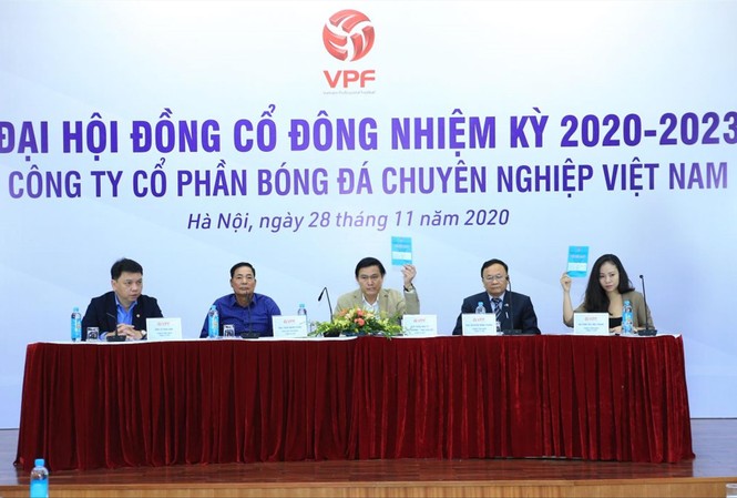 Hai nhiệm vụ khó với VPF CLB Hải Phòng của ủy viên HĐQT VPF 2 năm liền không đạt chuẩn chuyên nghiệp. Ảnh: Anh Tú