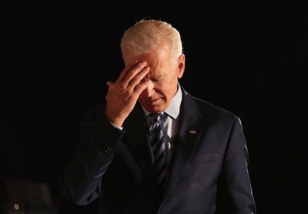 'Cơn ác mộng' COVID-19 của ông Biden 'Cơn ác mộng' COVID-19 của ông Biden