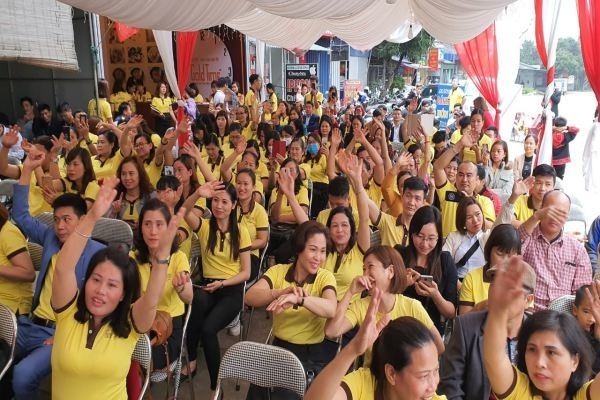 Ám ảnh bóng ma đa cấp thời 4.0: Người dân đòi lại tiền đầu tư bị lừa thế nào? Sau 2 năm hoạt động, Tập đoàn Gold Time đã huy động được 900 tỷ đồng từ 360 nghìn người dân