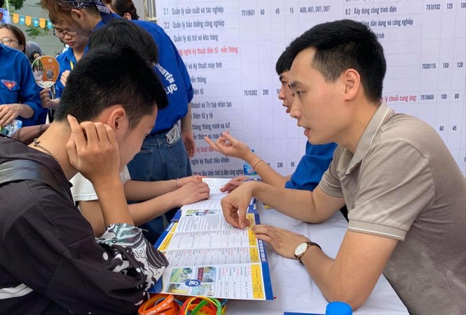 Tuyển sinh đại học năm 2021: Phương thức đa dạng, khối trường y dự định thế nào? Các trường tư vấn tuyển sinh năm 2020Ảnh: Nghiêm Huê
