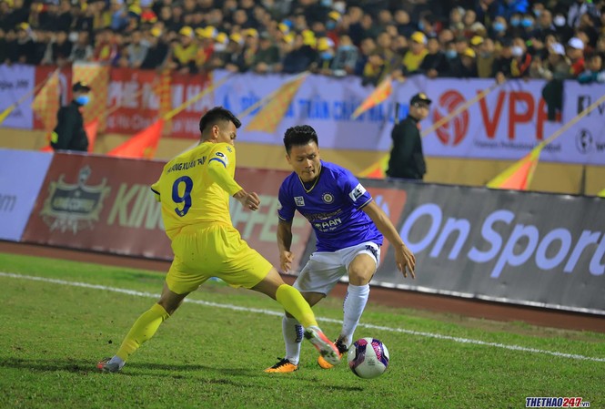 V.League: Chờ Kiatisak trổ tài Một pha bóng trong trận mở màn của LS V-League 2021