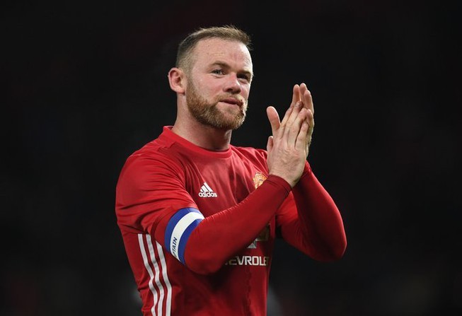 Rooney khởi nghiệp cầm quân Tiền đạo Wayne Rooney