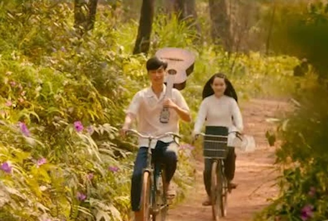 Cuộc đua Mắt biếc và Chị chị em em Mắt biếc và Chị chị em em đều có những lợi thế trong cuộc đua mùa phim cuối năm