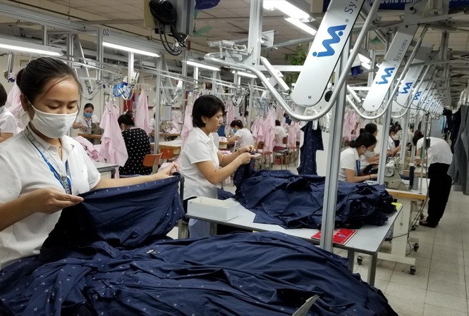 Các gói hỗ trợ của Chính phủ: Công khai để dân giám sát Gói hỗ trợ NLĐ bị mất việc làm sẽ được Ủy ban Thường vụ Quốc hội xem xét quyết định trong tuần này. Ảnh: Phạm Thanh