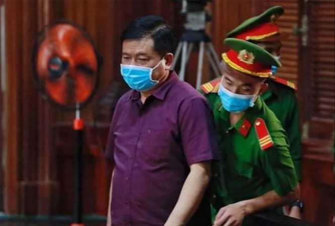 Đề nghị phạt tù cựu Bộ trưởng và Thứ trưởng Bộ GTVT Ông Đinh La Thăng tại phiên tòa. Ảnh: Tân Châu