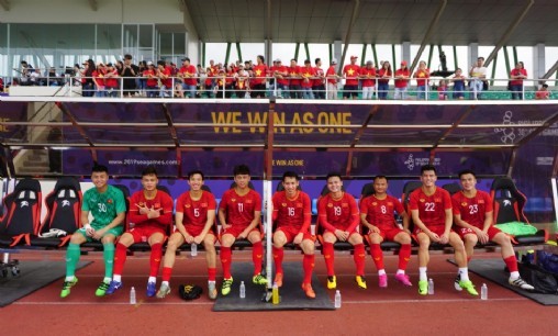 CLB Hà Lan SC Heerenveen chúc mừng Văn Hậu và U22 Việt Nam CLB Hà Lan SC Heerenveen chúc mừng Văn Hậu và U22 Việt Nam