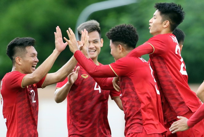Tuyển Việt Nam thắng tuyệt đối trước Lào ở SEA Games Tuyển Việt Nam thắng tuyệt đối trước Lào ở SEA Games