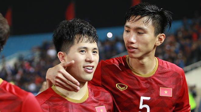 HLV Park Hang Seo chốt danh sách chuẩn bị cho VCK U23 châu Á 2020 Đình Trọng trở lại nhưng Văn Hậu vắng mặt.