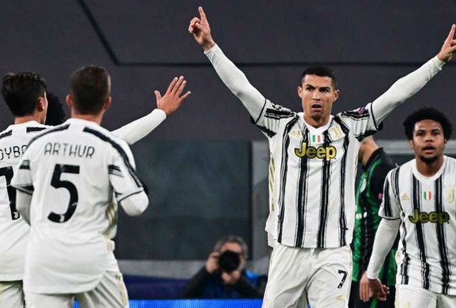 Kết quả Champions League hôm nay: Ronaldo và Messi dắt tay nhau đi tiếp Kết quả Champions League hôm nay: Ronaldo và Messi dắt tay nhau đi tiếp