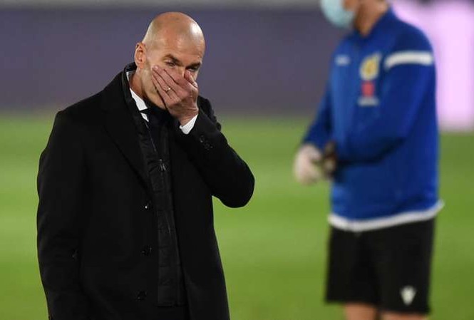 Real Madrid thua sốc Alaves, HLV Zidane ‘không nói nên lời’ HLV Zinedine Zidane thất vọng sau trận thua sốc Alaves.