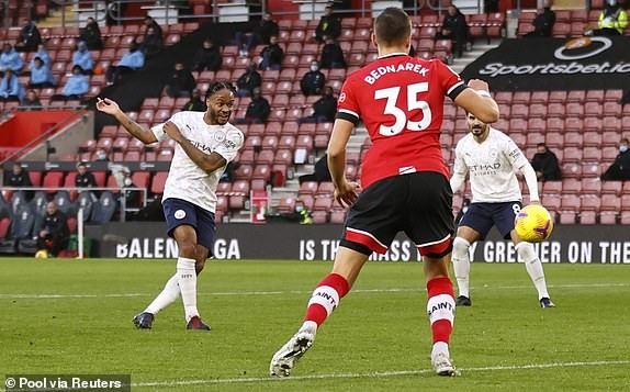 Man City thắng nhọc Southampton HLV Pep Guardiola từng ôm hận trước Southampton cách đây vài tháng.