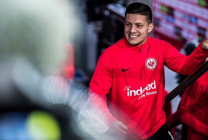Real Madrid cay đắng đẩy ‘bom xịt’ 60 triệu euro ra đi Luka Jovic trở lại Đức tìm kiếm cơ hội mới.