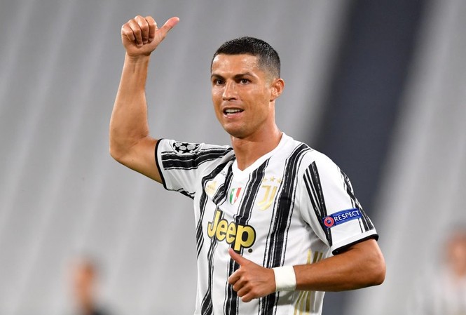 Ronaldo gia hạn hợp đồng thêm 1 năm với Juventus Hợp đồng mới của Ronaldo sẽ kéo dài đến Hè 2023