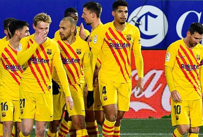 Barcelona nợ như ‘chúa chổm’ Barcelona nợ như ‘chúa chổm’