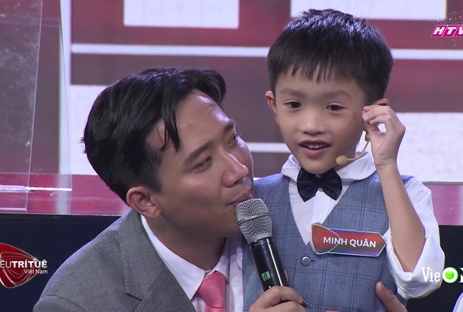 Cậu bé 7 tuổi có trí nhớ siêu phàm tại Siêu trí tuệ khiến Trấn Thành, Tóc Tiên chào thua Cậu bé 7 tuổi có trí nhớ siêu phàm tại Siêu trí tuệ khiến Trấn Thành, Tóc Tiên chào thua