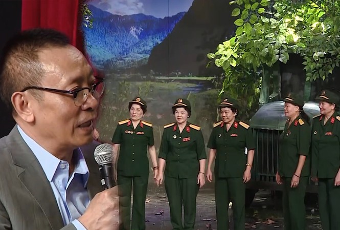 Xúc động nghe đội nữ chiến sĩ lái xe Trường Sơn kể những ngày bom đạn gian khổ Xúc động nghe đội nữ chiến sĩ lái xe Trường Sơn kể những ngày bom đạn gian khổ