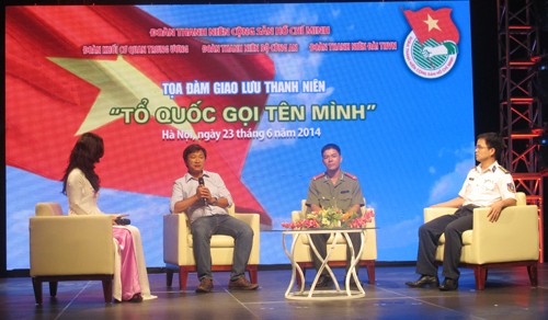 Tổ quốc gọi tên mình Các đại biểu tại chương trình giao lưu Tổ quốc gọi tên mình