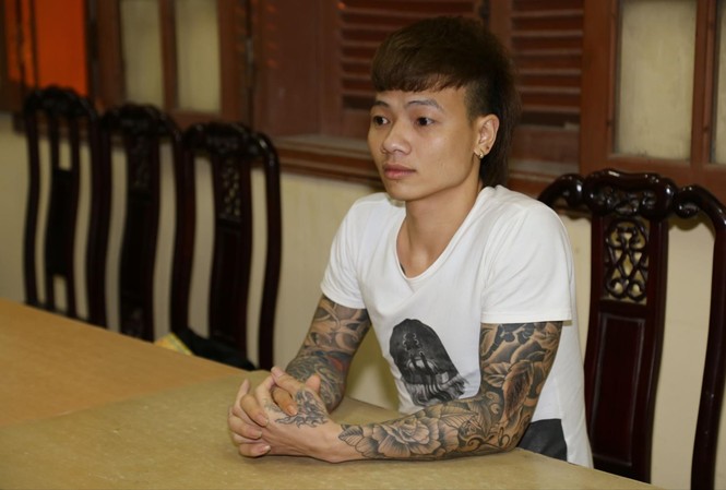 Thu hàng trăm triệu từ mạng xã hội, Khá Bảnh không nộp thuế Ngô Bá Khá tại cơ quan công an