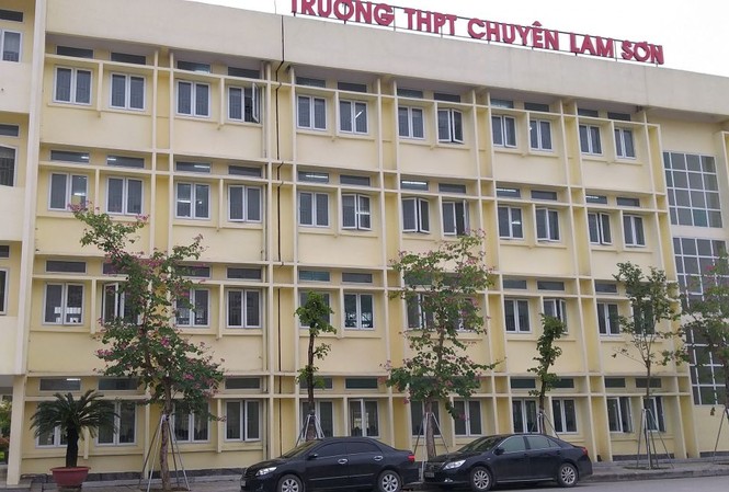 Lí do gì khiến hiệu trưởng trường THPT chuyên Lam Sơn bị kỷ luật Trường THPT chuyên Lam Sơn