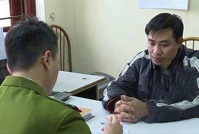 Báo động nạn xâm hại tình dục trẻ em Đối tượng hiếp dâm trẻ em Nguyễn Trọng Trình đang khai báo. Ảnh: PV