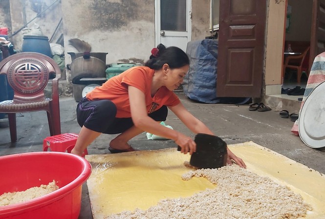 Phải xử lý nghiêm sai phạm về quản lý rượu Hơn 200 hộ tại thôn Phú Lộc, xã Cẩm Vũ, huyện Cẩm Giàng, tỉnh Hải Dương giữ kinh nghiệm nấu rượu cũ, không đăng ký kinh doanh