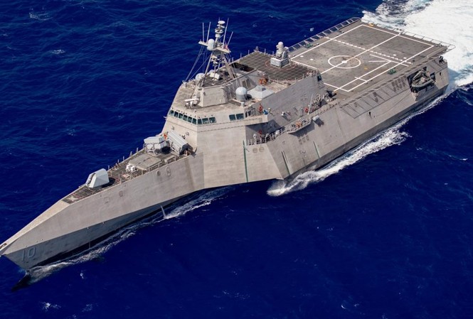 Mỹ củng cố hiện diện ở Biển Đông Tàu USS Gabrielle Giffords Ảnh: thedefensepost.com