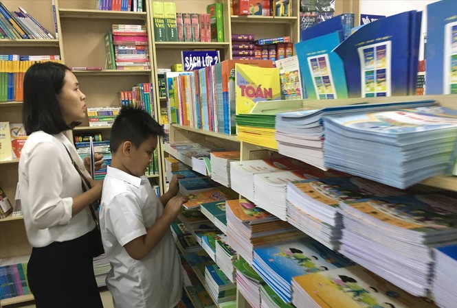 Trước tháng 3/2020, các địa phương chọn xong SGK mới Dự kiến trước tháng 3/2020, các địa phương sẽ chọn xong SGK