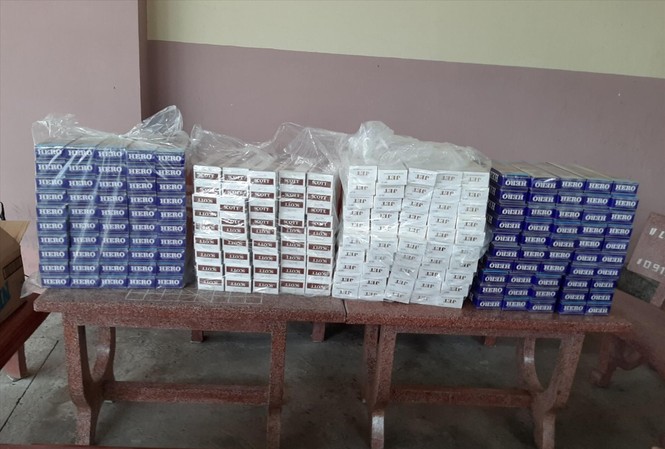 Buôn lậu mùa áp Tết: Những nẻo đường thuốc lá lậu 1.950 bao thuốc lá lậu bị công an thu giữ ngày 10/11